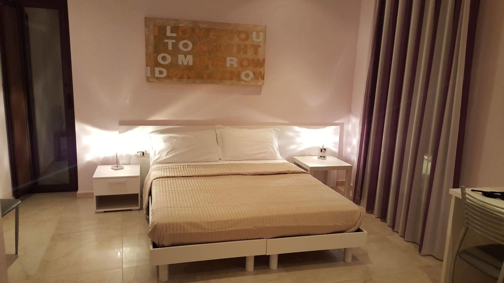 Four Rooms Agrigento Eksteriør billede