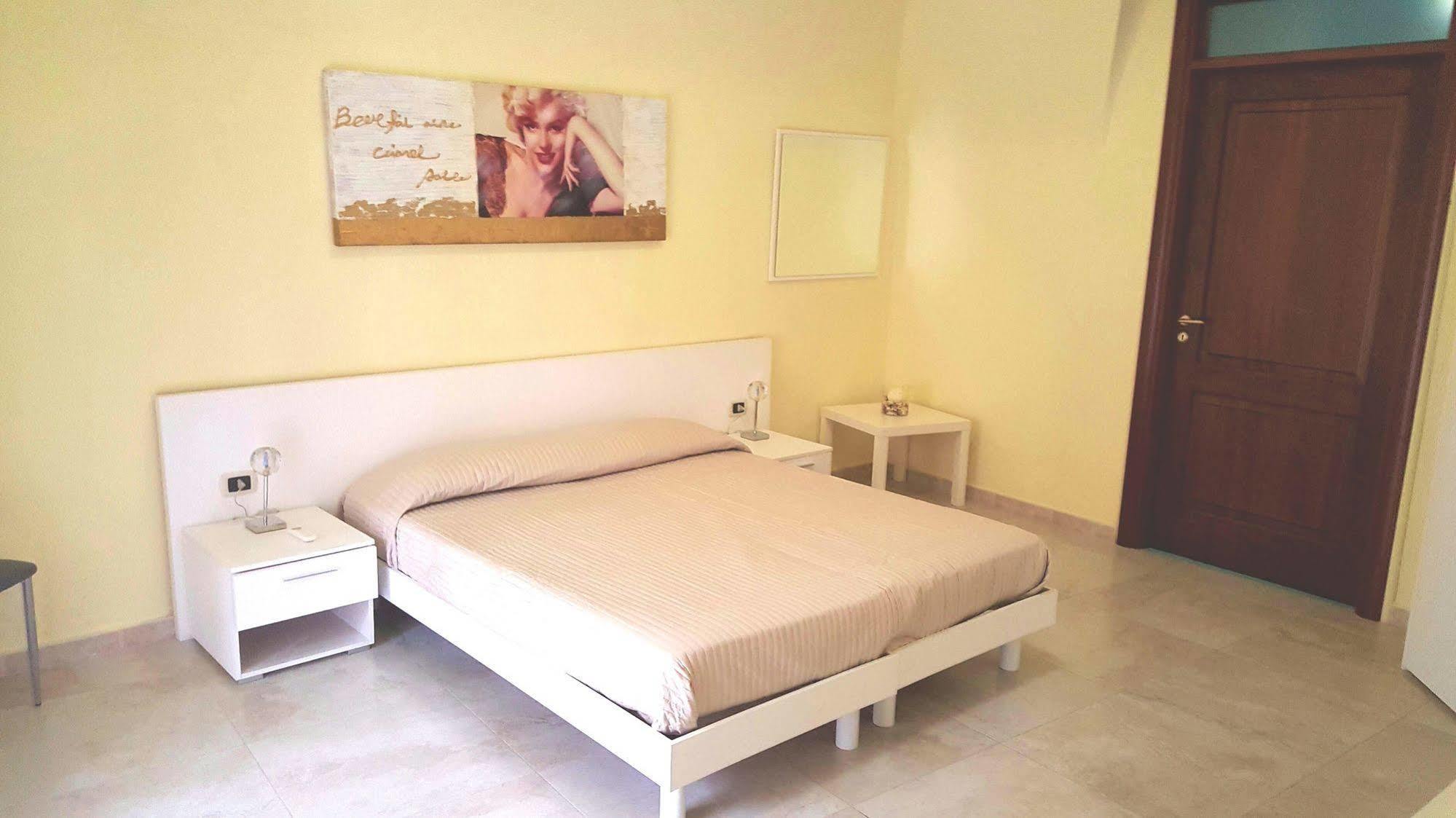 Four Rooms Agrigento Eksteriør billede